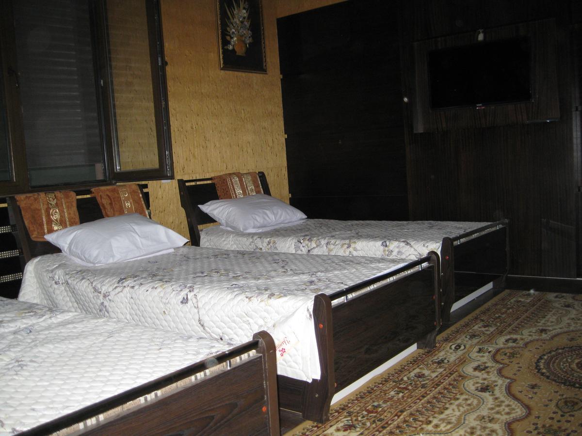 Homestay B&B Hostel ทาชเคนต์ ภายนอก รูปภาพ